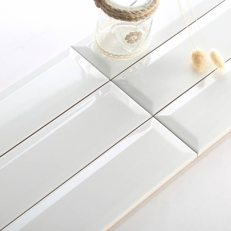 Gạch thẻ trắng bóng vát KT 100x300mm STA1300 - B - Daisan Store