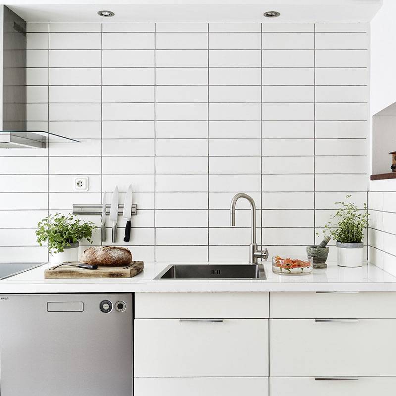 Gạch thẻ trắng mờ phẳng KT 100x300mm STA1306 - Daisan Store