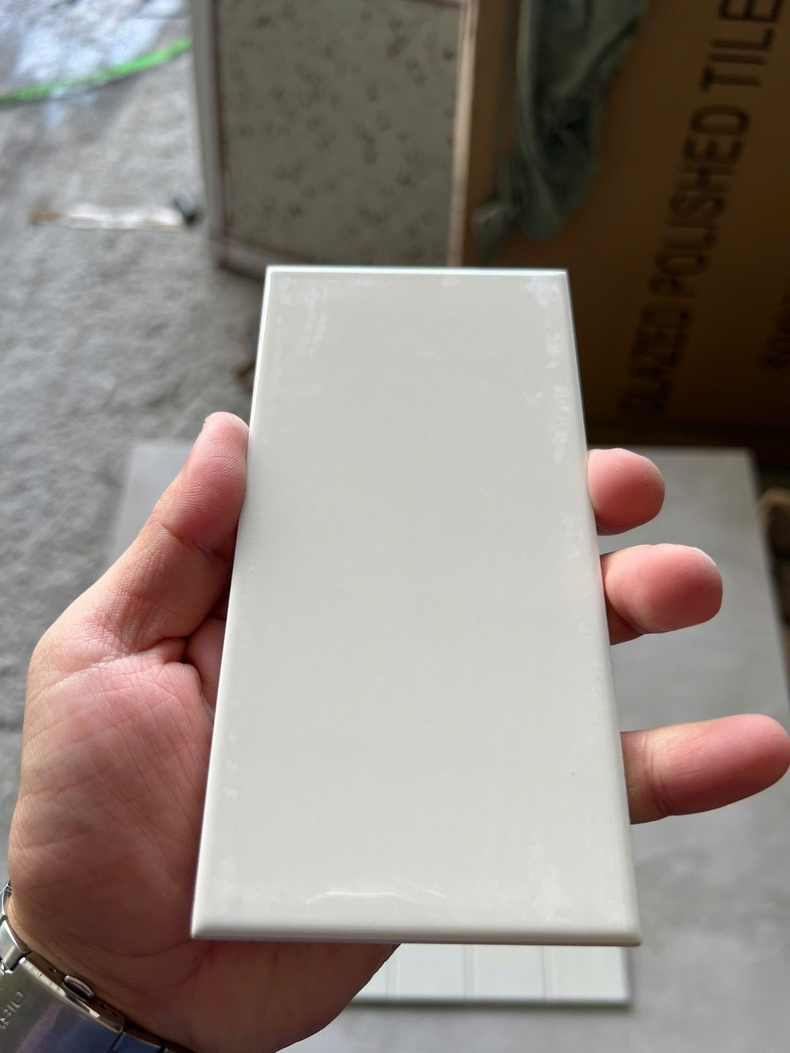 Gạch thẻ Việt Nam KT 75x150mm xám nhạt bòng phẳng loại 1 mã UTO36G - Daisan Store