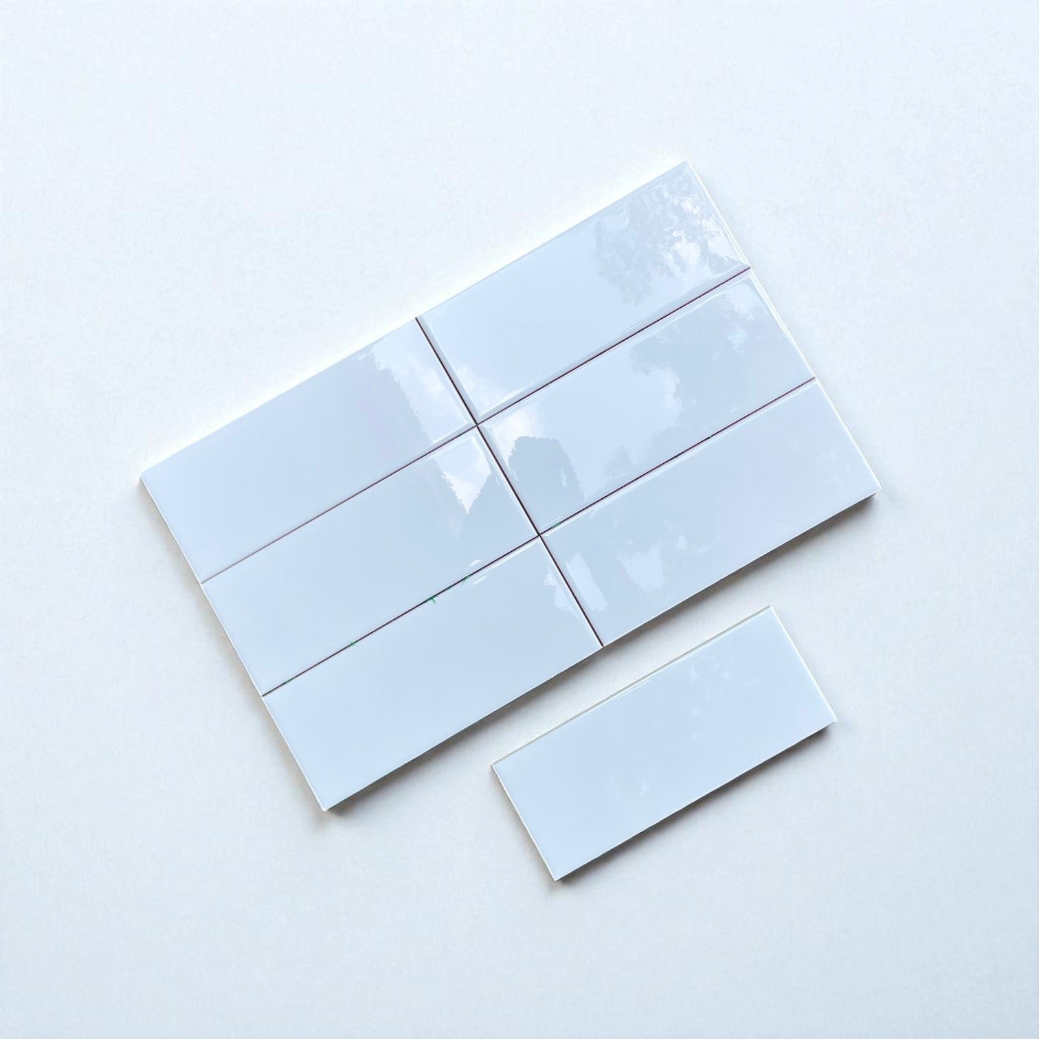 Gạch thẻ Việt Nam trắng bóng phẳng KT 100x250mm loại 1 mã STA10250 - Daisan Store