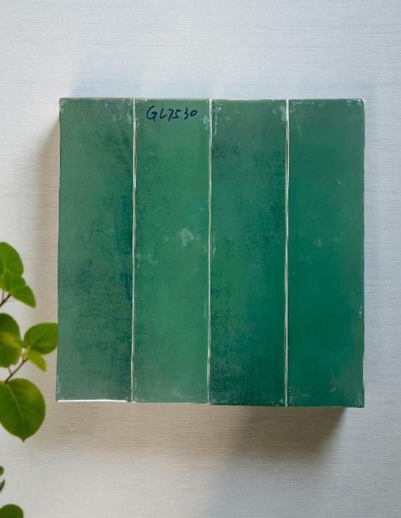 Gạch thẻ Việt Nam, Xanh bóng lượn, KT 75x300 mm, GL7530, Loại 1 (1 hộp/ 50 viên/ 1.125m2) - Daisan Store