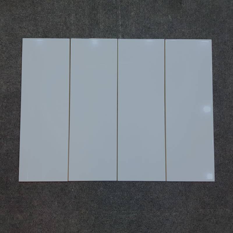 Gạch thẻ xám lạnh bóng phẳng KT 150x450x16mm GR0618P - Daisan Store