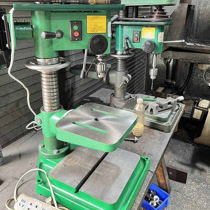 Gia công khuôn nhựa ABS/PA/PP/PC đúc phun theo thiết kế hiện đại - Daisan Store