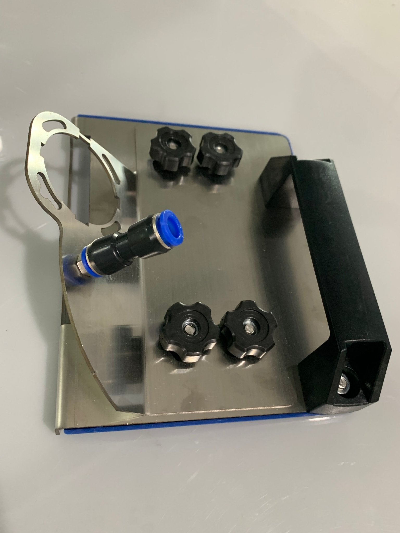 Giá đỡ góc 45 độ cho máy cắt gạch gốm 18V - Daisan Store