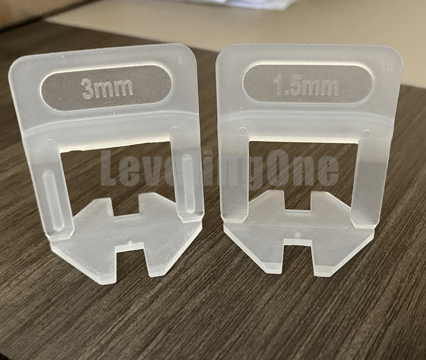 Keo nêm tự căn chỉnh đa năng để lát gạch hoàn hảo - Daisan Store