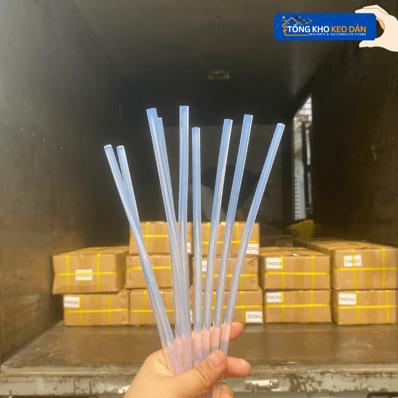 Keo Nến Nhỏ THT02 6.7x250mm - Daisan Store