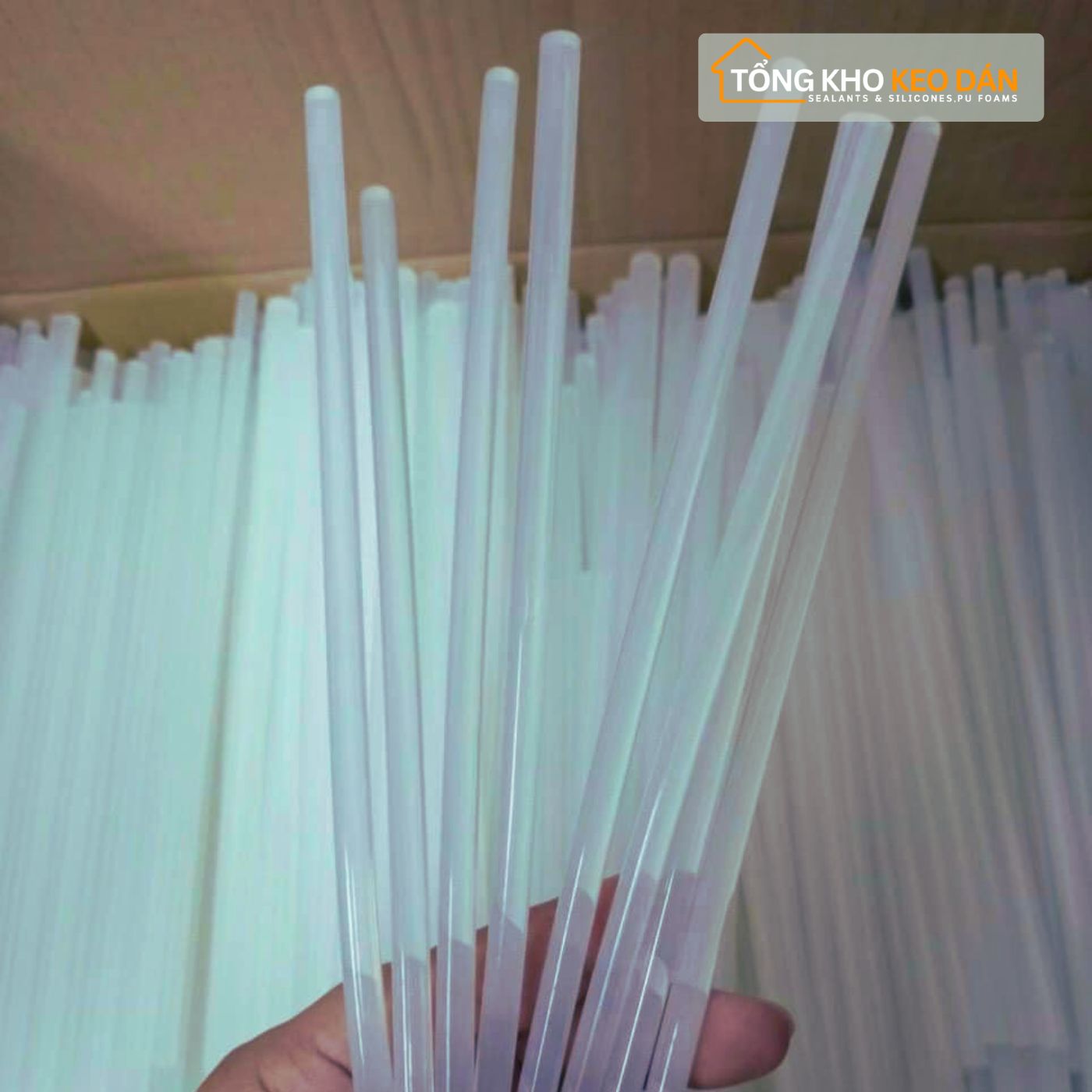 Keo Nến Trắng 7x250mm 25kg - Daisan Store