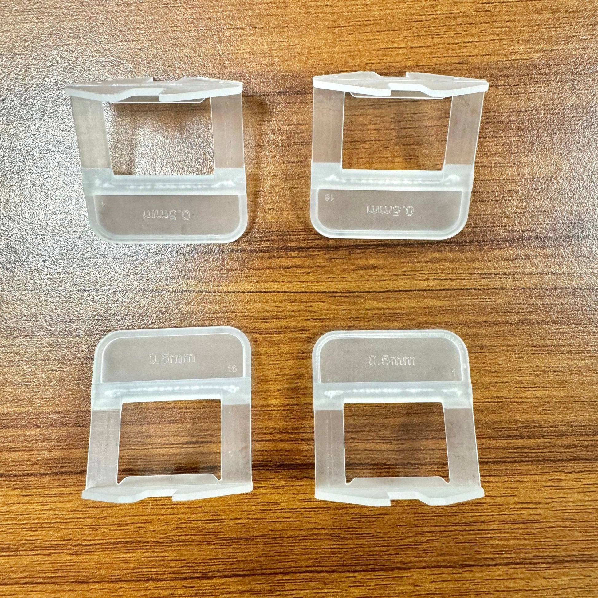 Khóa Nâng Bằng Phẳng Gạch Nhựa - Daisan Store