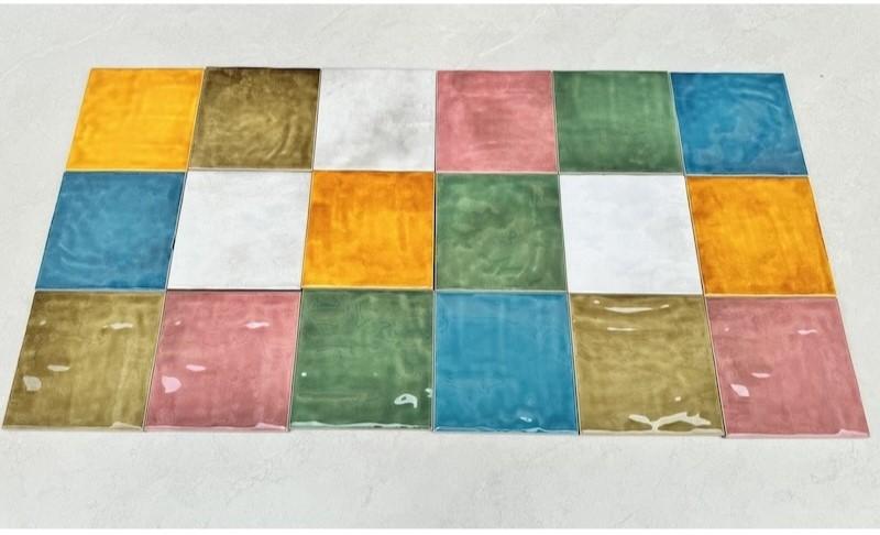 Gạch thẻ Porcelain bóng lượn KT 120x120mm LV12005