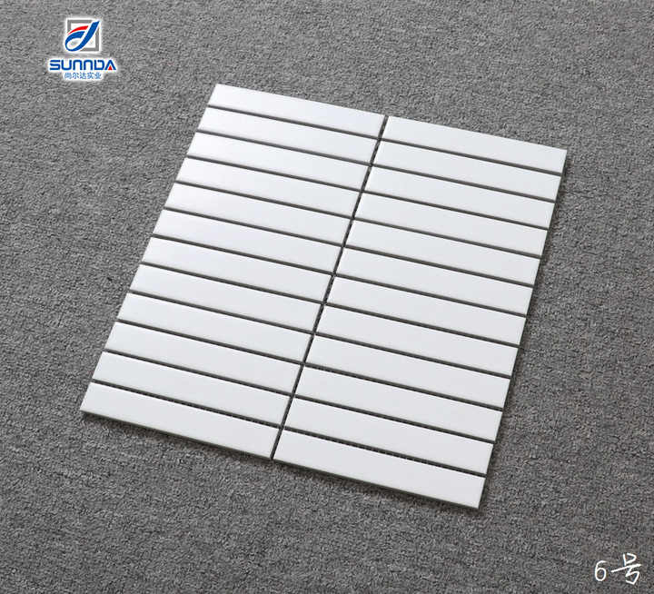 Mẫu gạch gốm khảm kính nóng chảy màu trắng hồ bơi giá nhà máy rẻ - Daisan Store