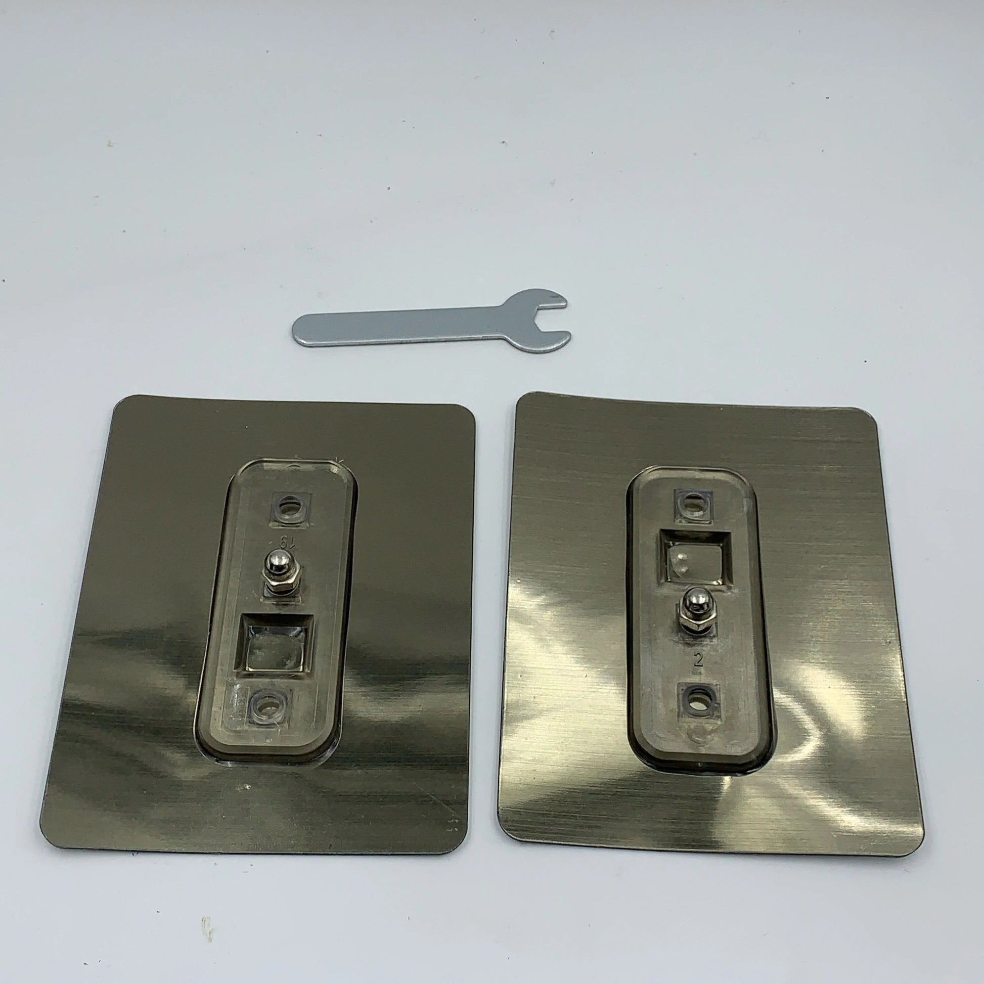 Miếng Dán Đa Năng Kệ Bếp & Phòng Tắm 50 Kí Tự - Daisan Store