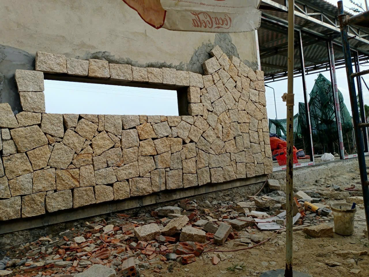 Đá rối vàng Bình Định