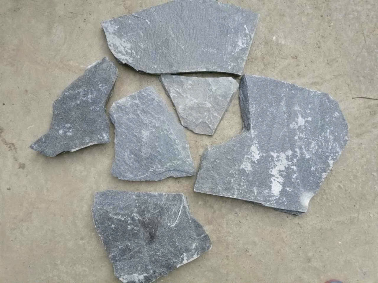 Đá chẻ bao xanh