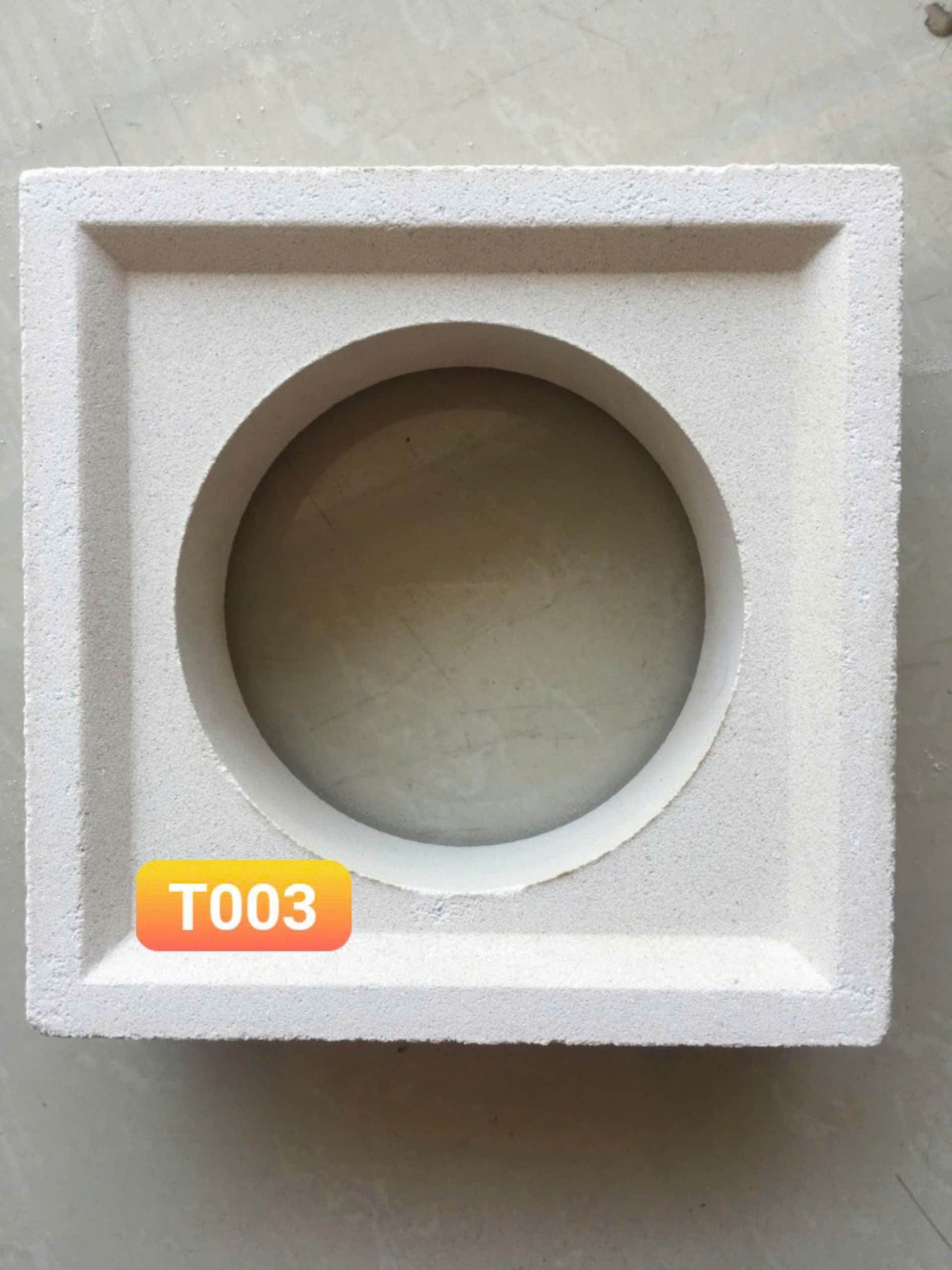 Gạch thông gió xi măng T003