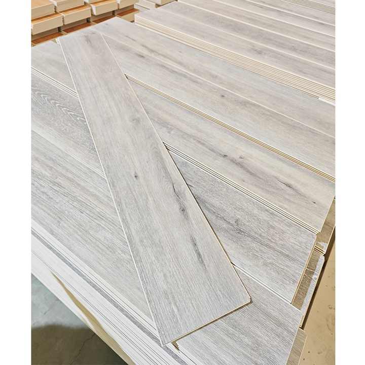 Sàn nhựa lõi cứng chống thấm nước cao cấp SPC, sàn nhựa Vinyl, sàn Lvt, sàn Lvp, sàn Vinyl cao cấp kỹ thuật với lớp lót bằng bần - Daisan Store