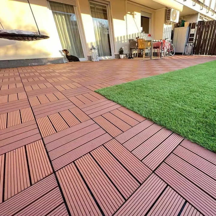 Tấm lát sàn gỗ nhựa ngoài trời lắp ghép tự làm - Daisan Store