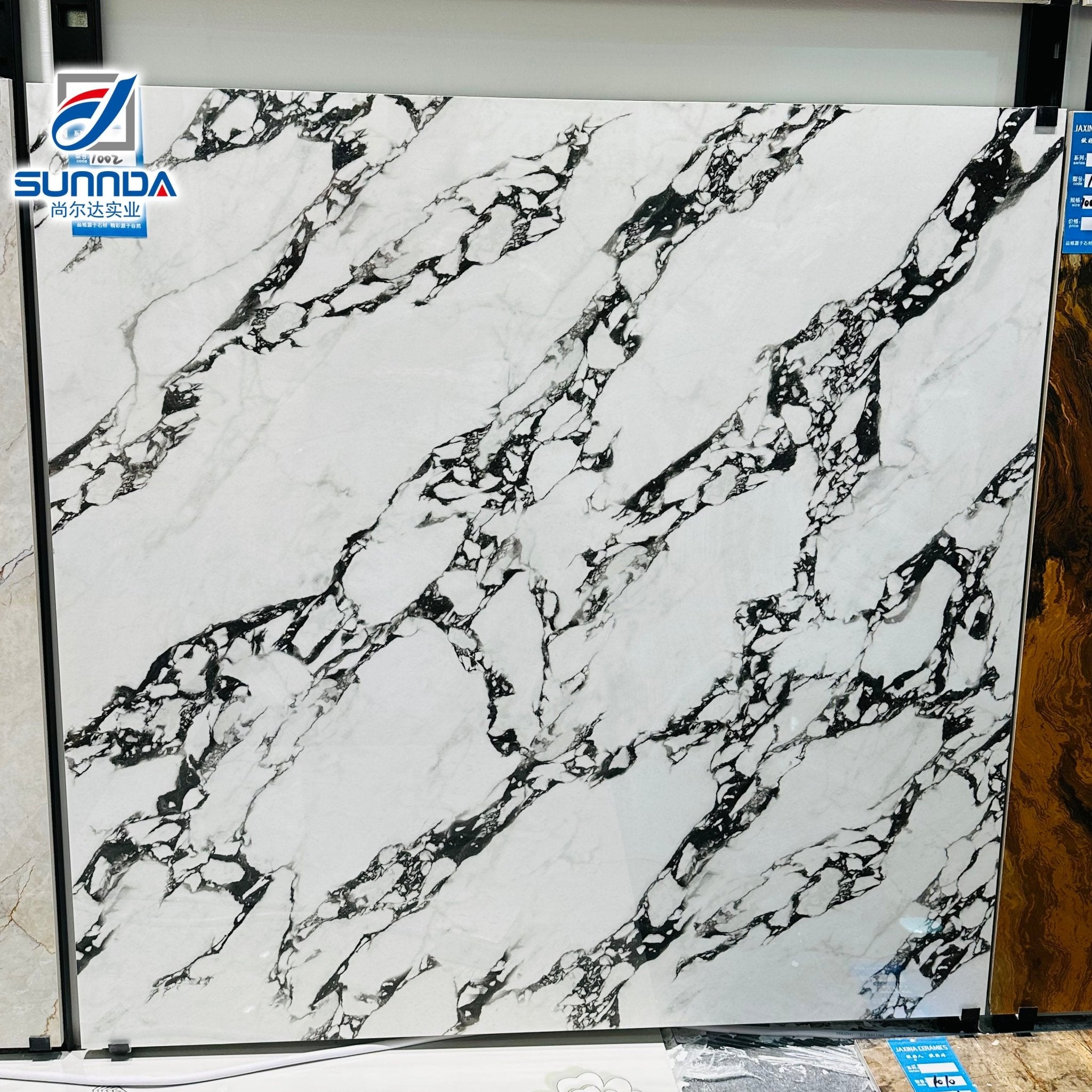 Vật liệu xây dựng Gạch lát nền ceramic sứ tráng men 60x60cm mẫu mới tại Trung Quốc - Daisan Store