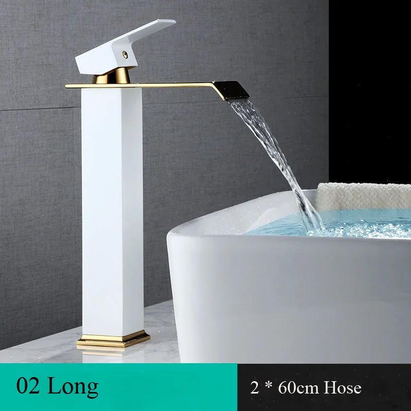 Vòi Lavabo Thác Nước Vàng Đen - Chậu Nóng Lạnh - Daisan Store