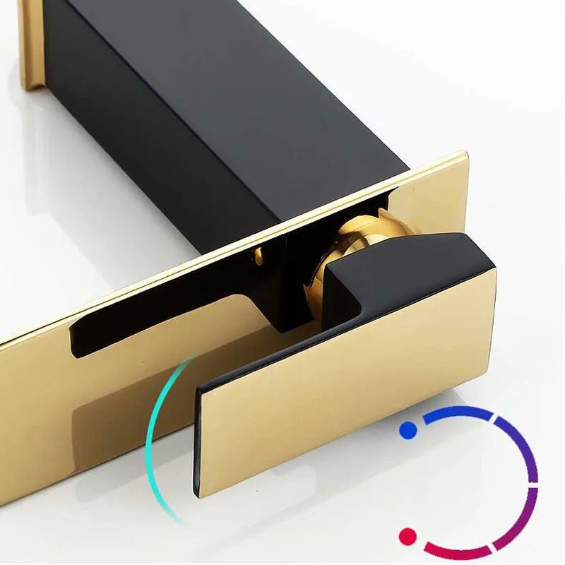 Vòi Lavabo Thác Nước Vàng Đen - Chậu Nóng Lạnh - Daisan Store