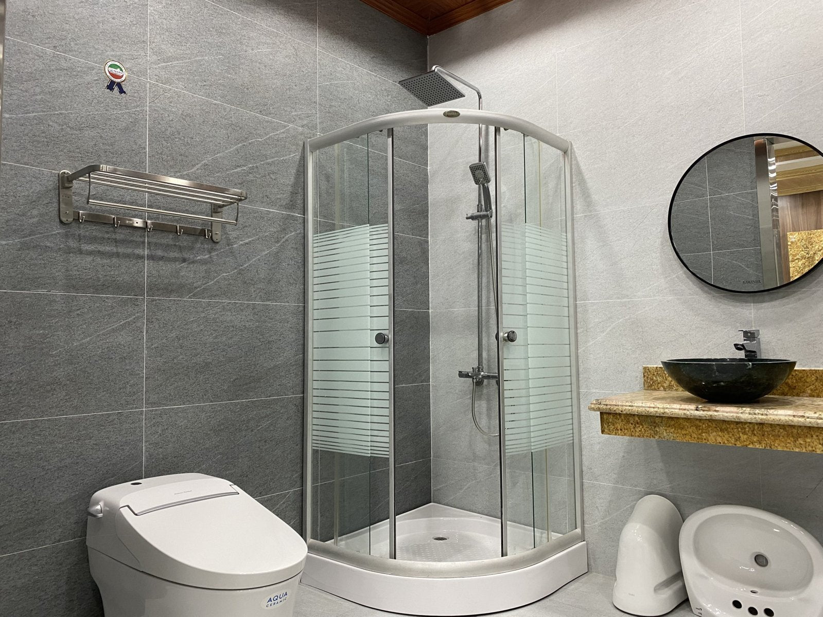 Gạch ốp lát Apodio 48303 48403