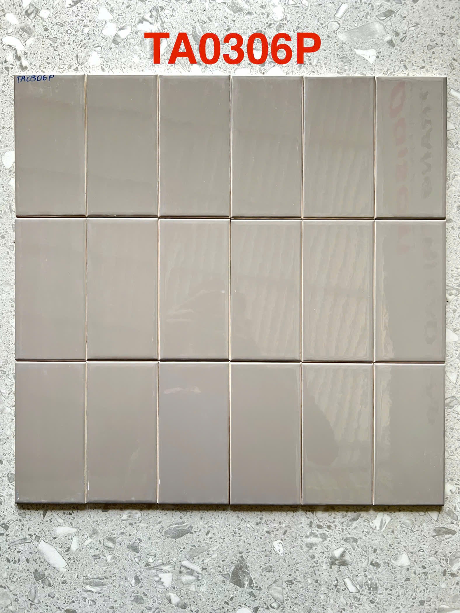 Gạch thẻ Việt Nam KT 75x150mm xương bóng phẳng loại 1 mã TA0306P