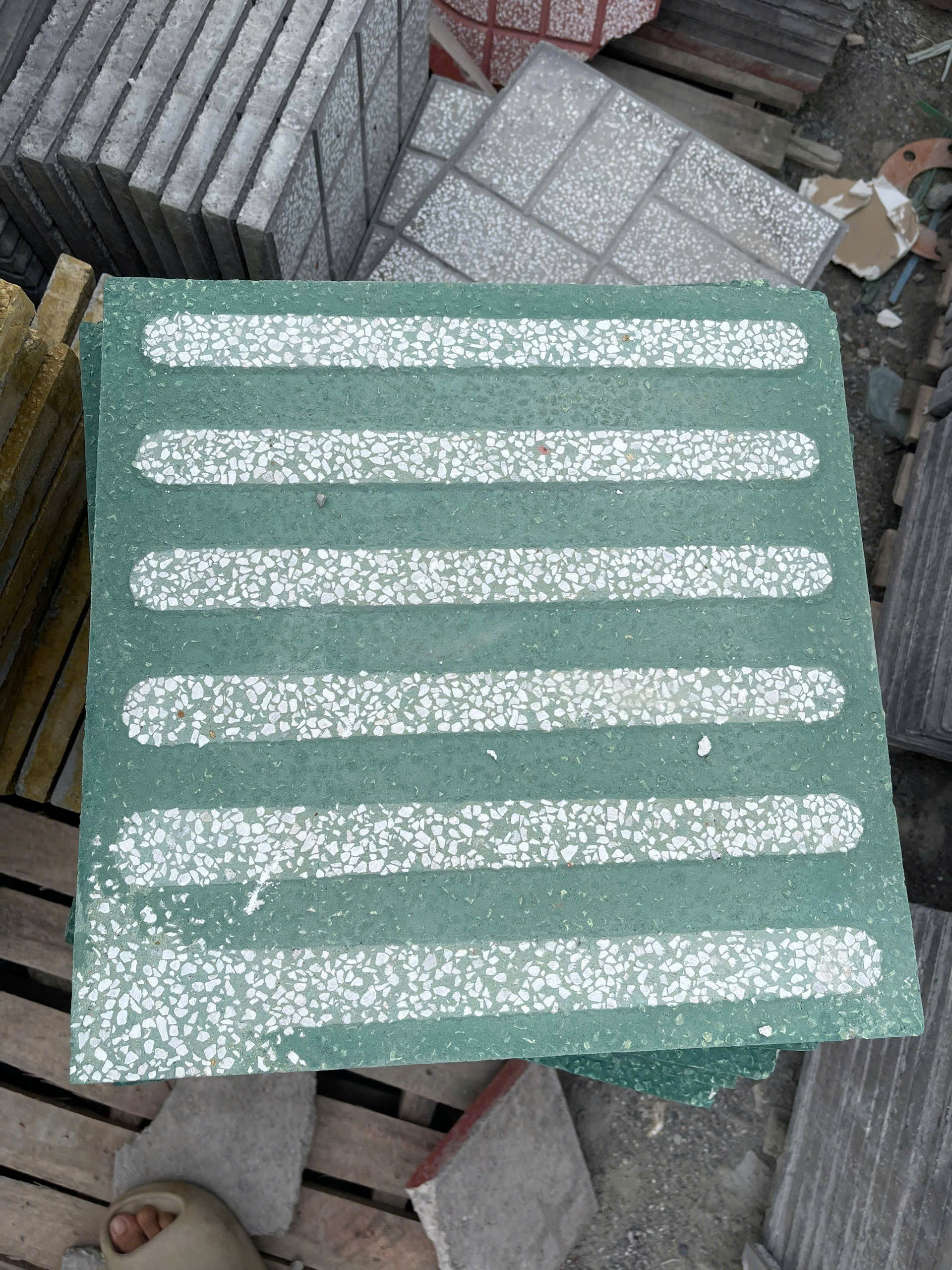 Gạch Lát Vỉa Hè XV-4